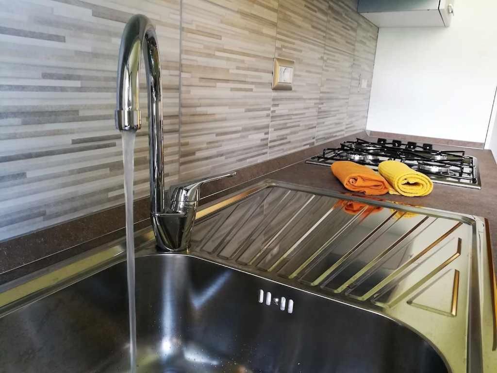 شقة Casa Dinky Attico Con Terrazza Vista Mare فورميا المظهر الخارجي الصورة