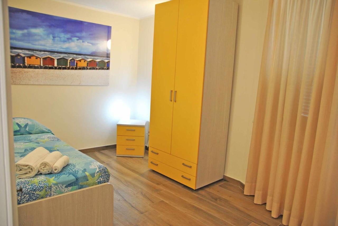 شقة Casa Dinky Attico Con Terrazza Vista Mare فورميا المظهر الخارجي الصورة